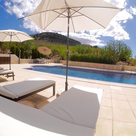 B&B Casa Clavi Chirivel ภายนอก รูปภาพ