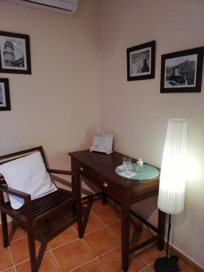 B&B Casa Clavi Chirivel ภายนอก รูปภาพ