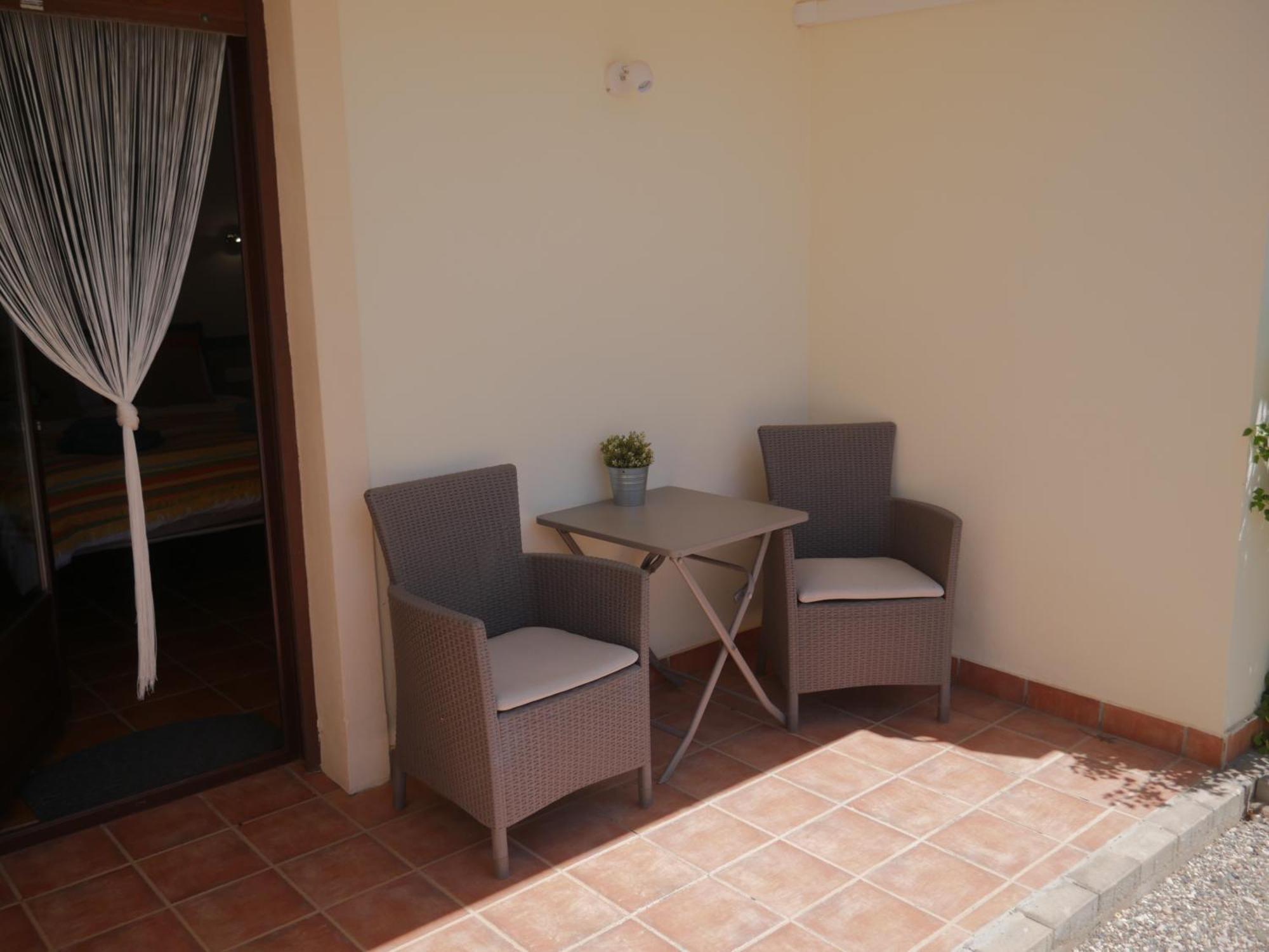 B&B Casa Clavi Chirivel ภายนอก รูปภาพ