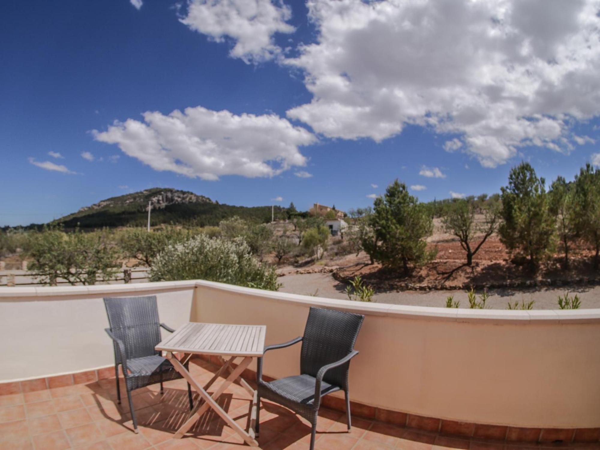 B&B Casa Clavi Chirivel ภายนอก รูปภาพ
