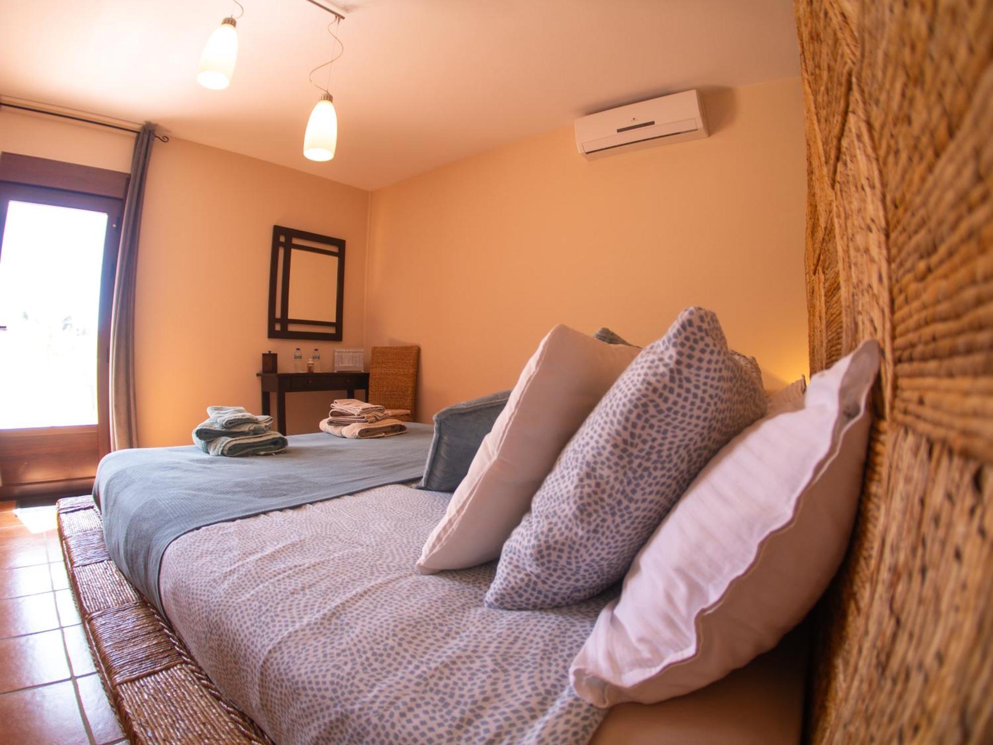 B&B Casa Clavi Chirivel ภายนอก รูปภาพ