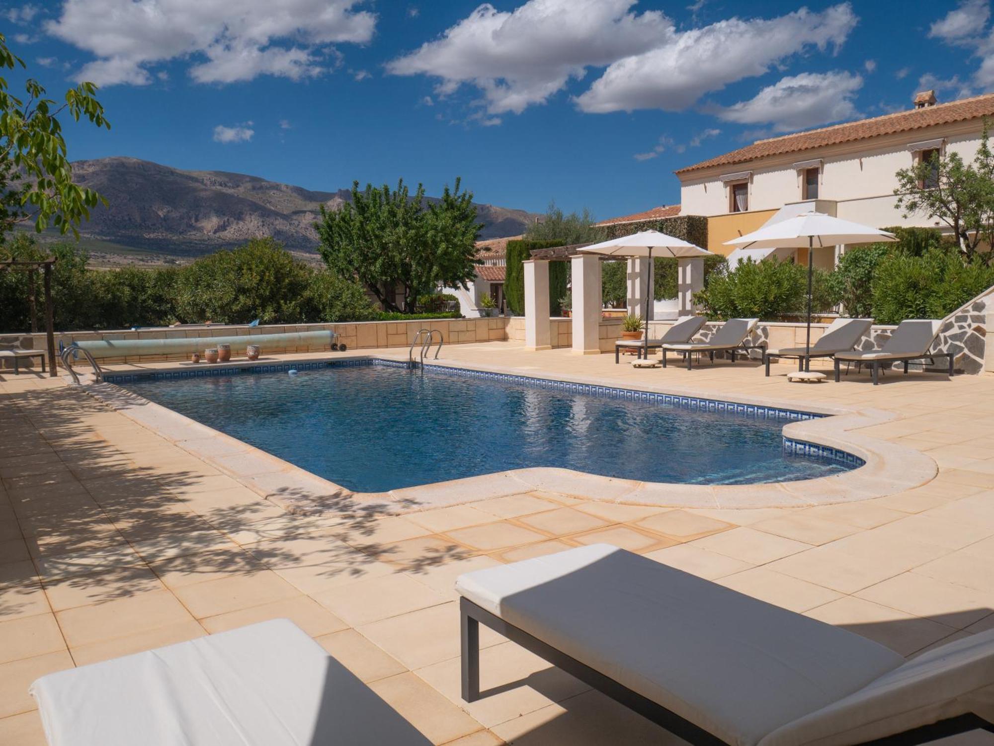 B&B Casa Clavi Chirivel ภายนอก รูปภาพ